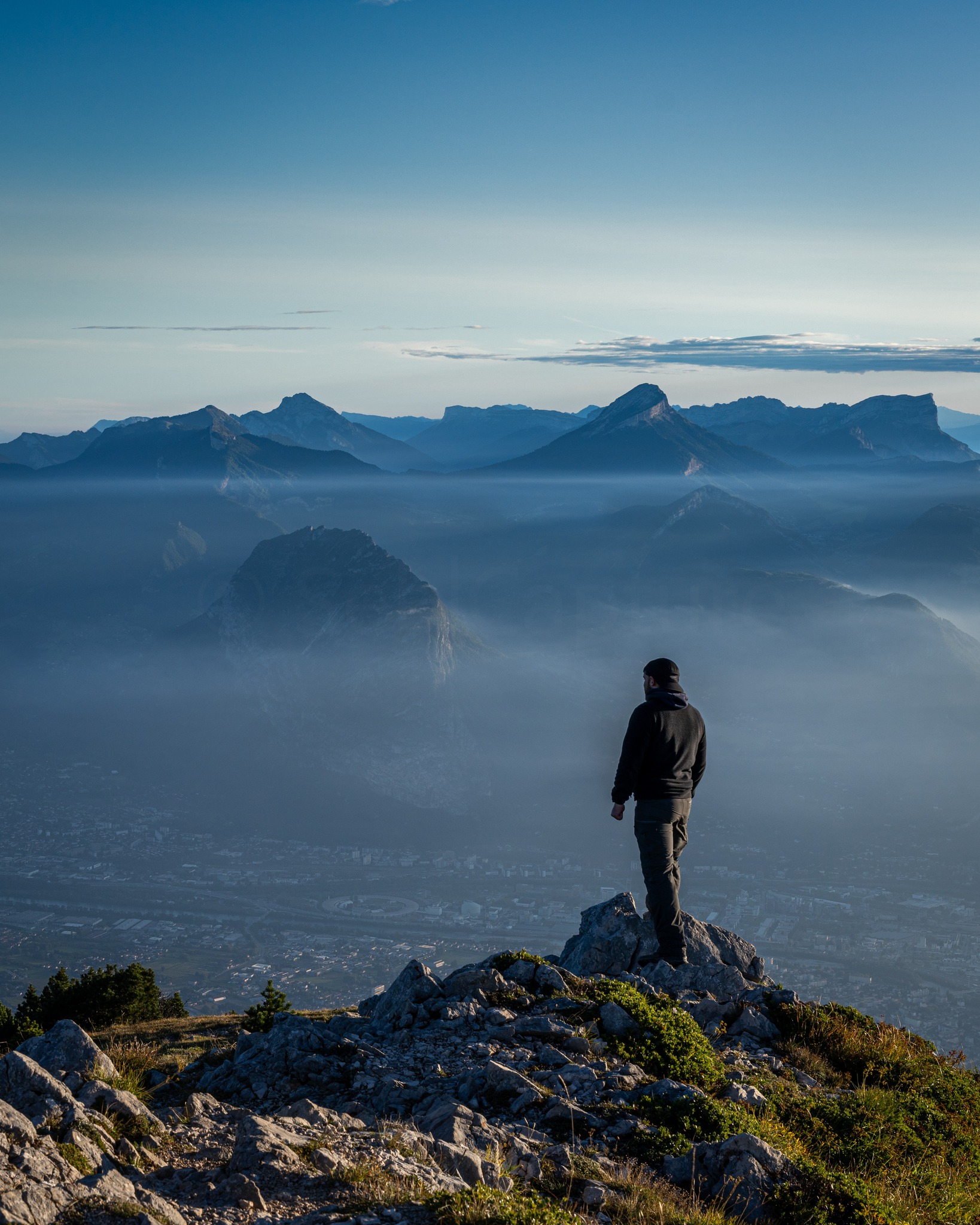 π
-βββββββββββ
In the distance
β
πLe Moucherotte, France π«π·
-βββββββββββ
.
.
.
.
#grenoble #igersgrenoble #grenoblecity #mygrenoble #grenobletourism #grenoblealpesmetropole #grenobletourisme #grenoblelife #grenoblemaville #visitgrenoble #grenoblealpes #photographegrenoble #villedegrenoble #auvergnerhonealpestourisme #isere #iseretourisme #myauvergnerhonealpes #vercors #chartreuse #isère #belledonne #explore_rhonealpes #alpesishere #rhonesalpes #monisere #isereledepartement #chamrousse #visitisere